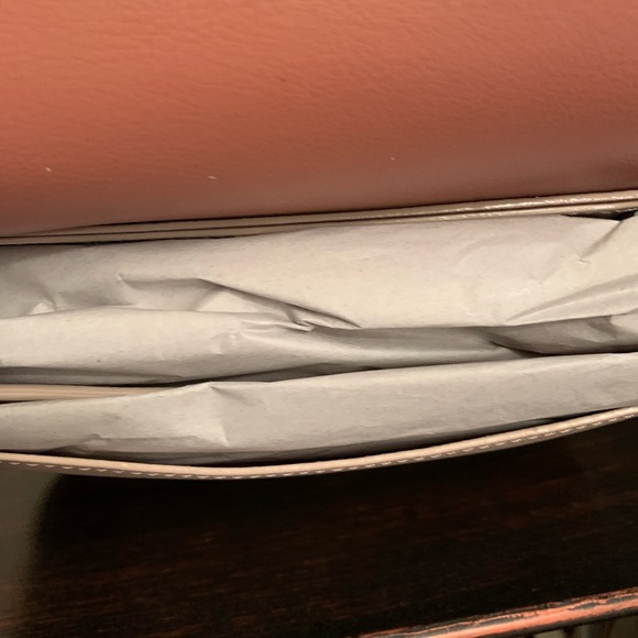 Hanni Vanderbilt place crossbody Kate Spade bag - Picture 8 of 8